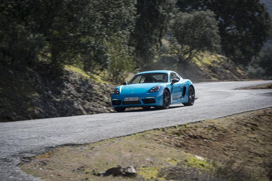  Porsche 718 Cayman T (982C) 2019 года  (WW) (фото 10 из 73)